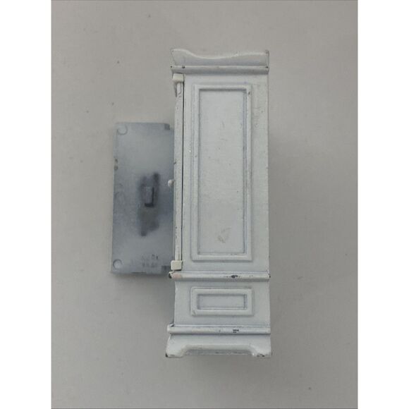 1980 Mattel The Littles Armoire Wardrobe #1796-3099 Die-Cast Metal Hong Kong Dol - Picture 5 of 12